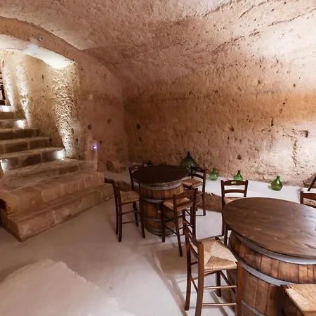 Casa Masiello La Casa Tipica Dei Sassi Di *